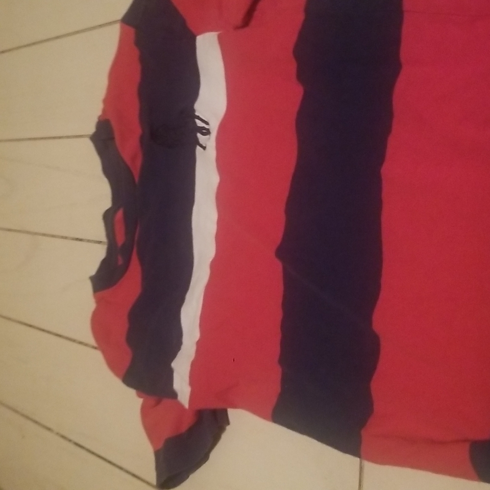Short sleeves shirt